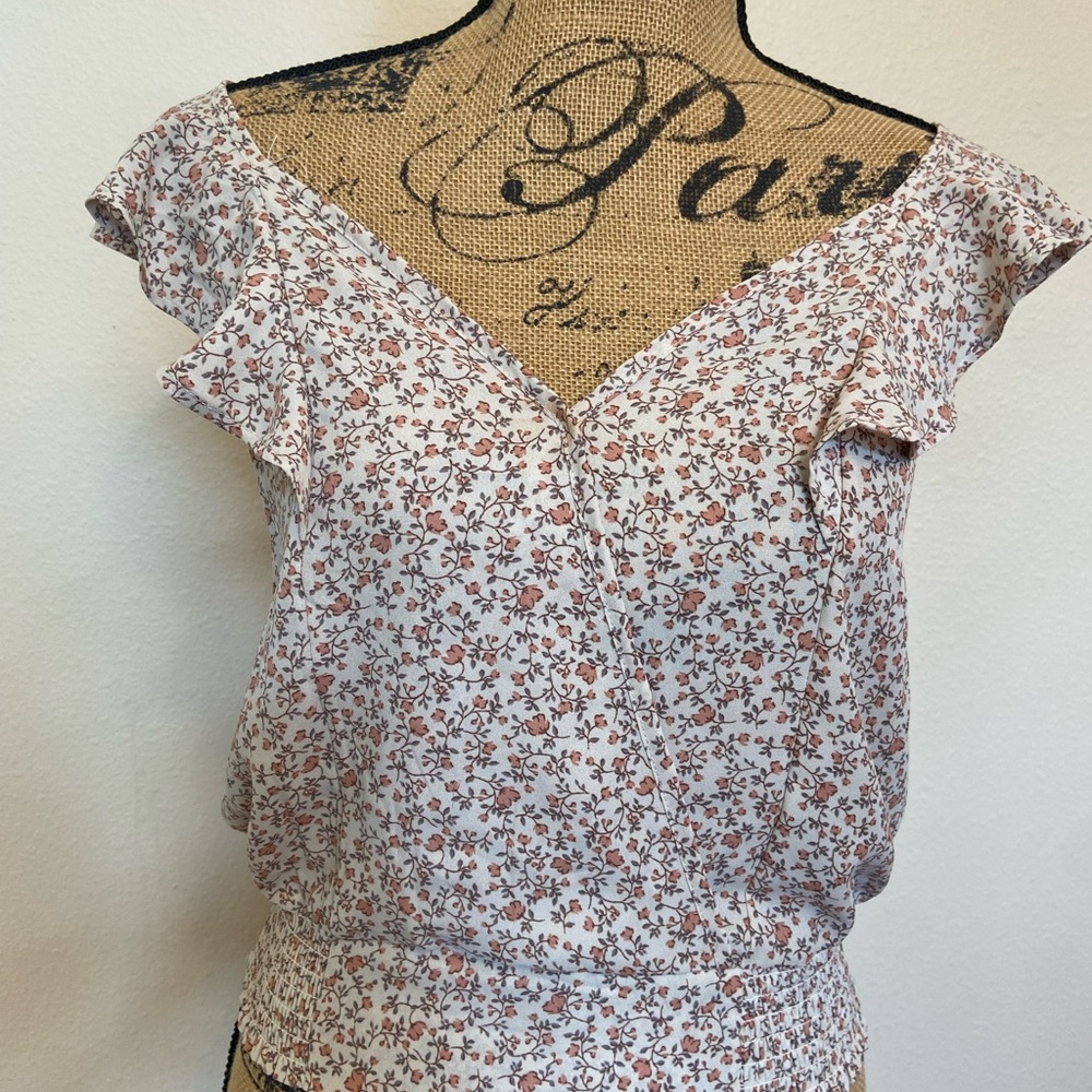 Sienna Sky Floral Crop Top With Ruffle Sleeves